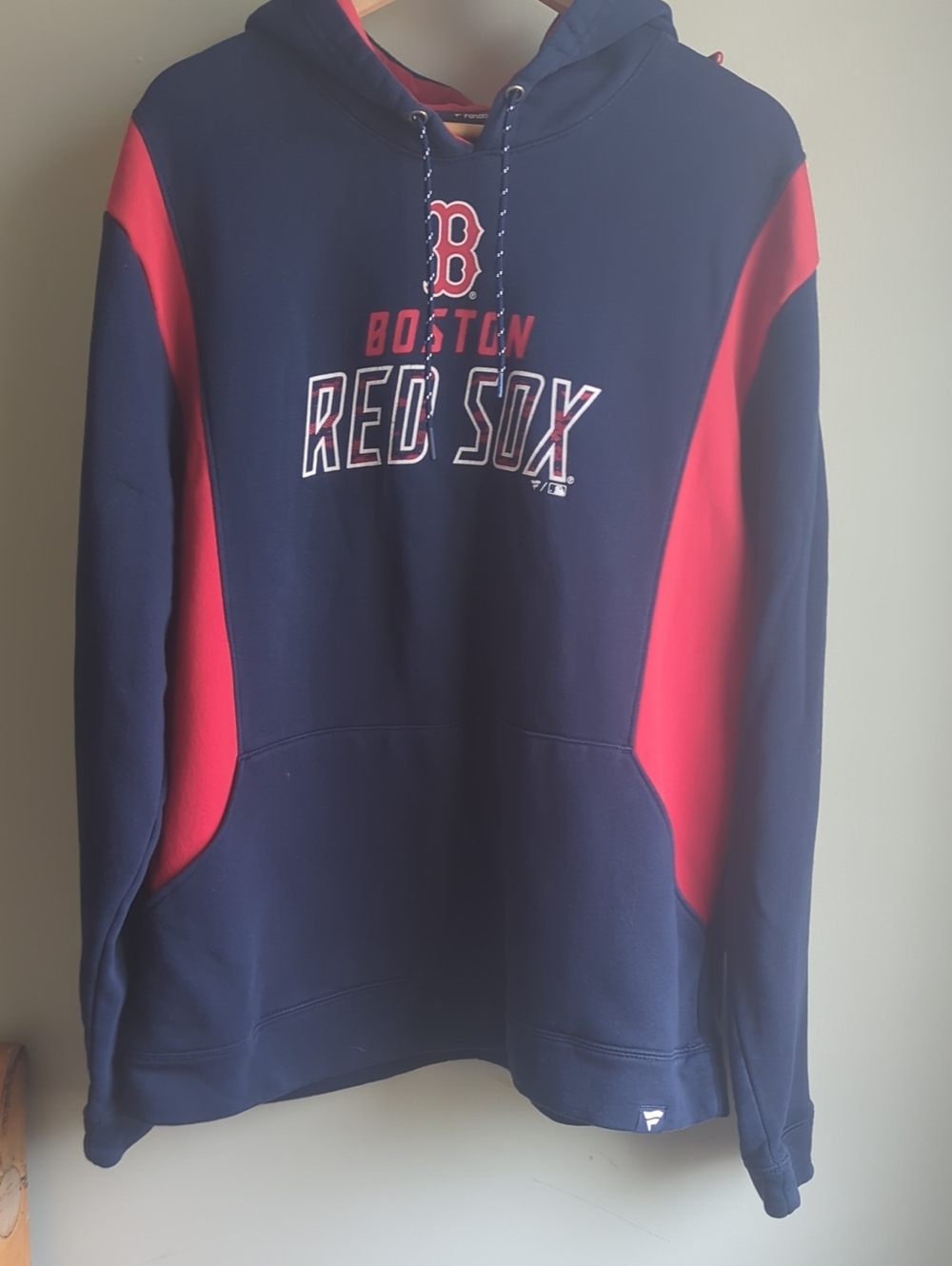 Fanatics. Boston's Red Socks Pullover Hoodie. Size 2XL.